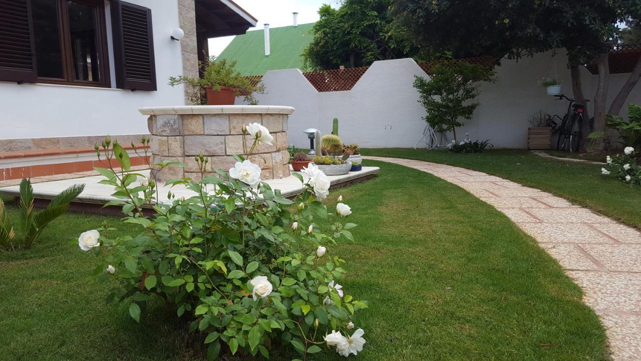 Bed and Breakfast Sole D'Oro Iun S4354 La Maddalena  Exterior foto