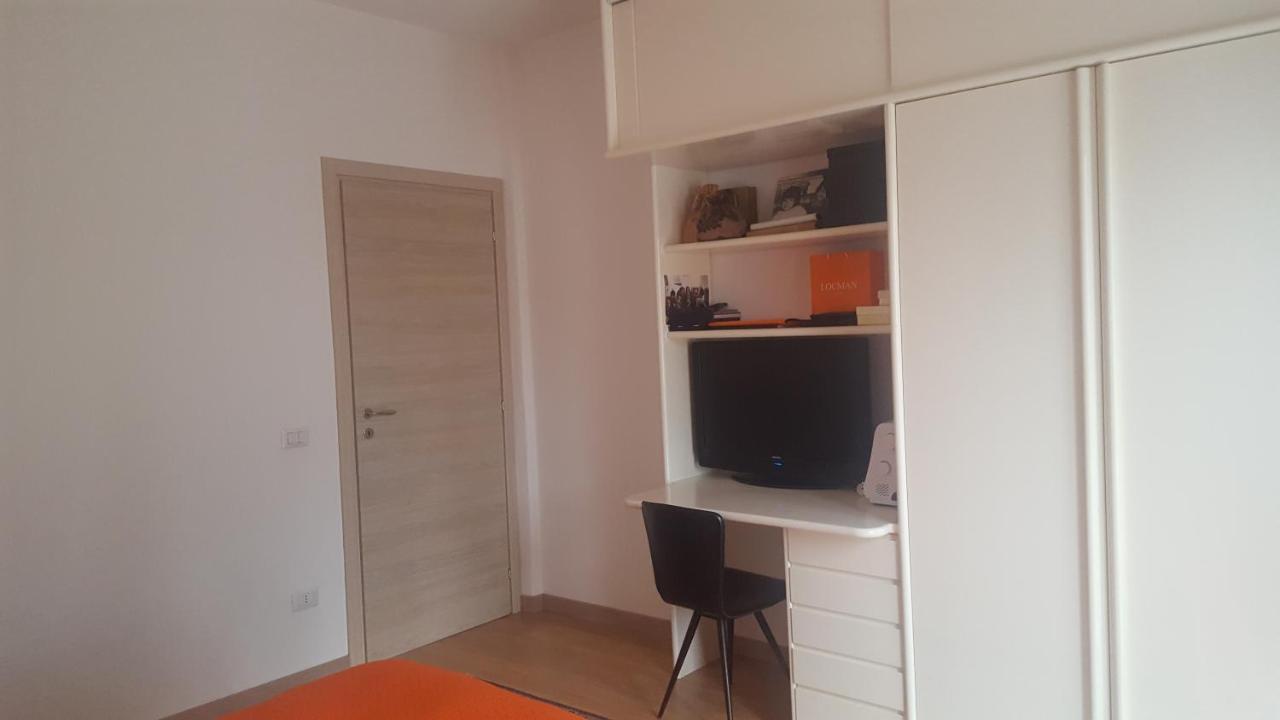 Bed and Breakfast Sole D'Oro Iun S4354 La Maddalena  Exterior foto