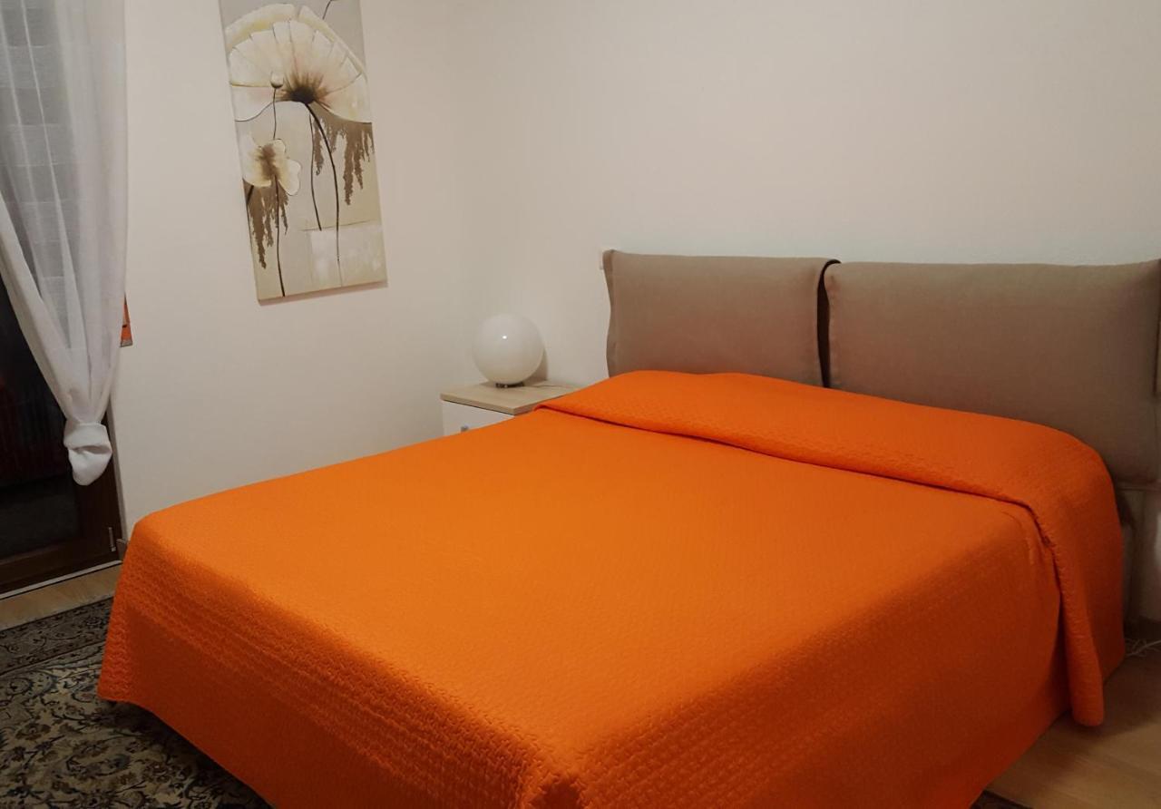 Bed and Breakfast Sole D'Oro Iun S4354 La Maddalena  Exterior foto