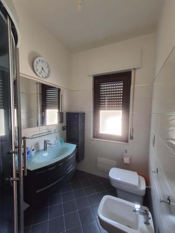 Bed and Breakfast Sole D'Oro Iun S4354 La Maddalena  Exterior foto