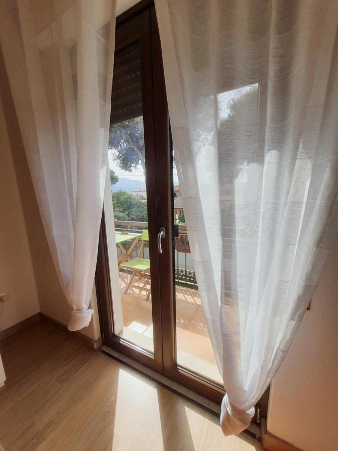 Bed and Breakfast Sole D'Oro Iun S4354 La Maddalena  Exterior foto