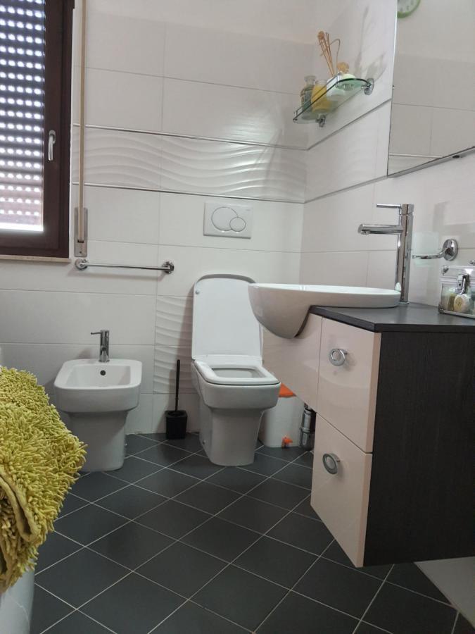 Bed and Breakfast Sole D'Oro Iun S4354 La Maddalena  Exterior foto