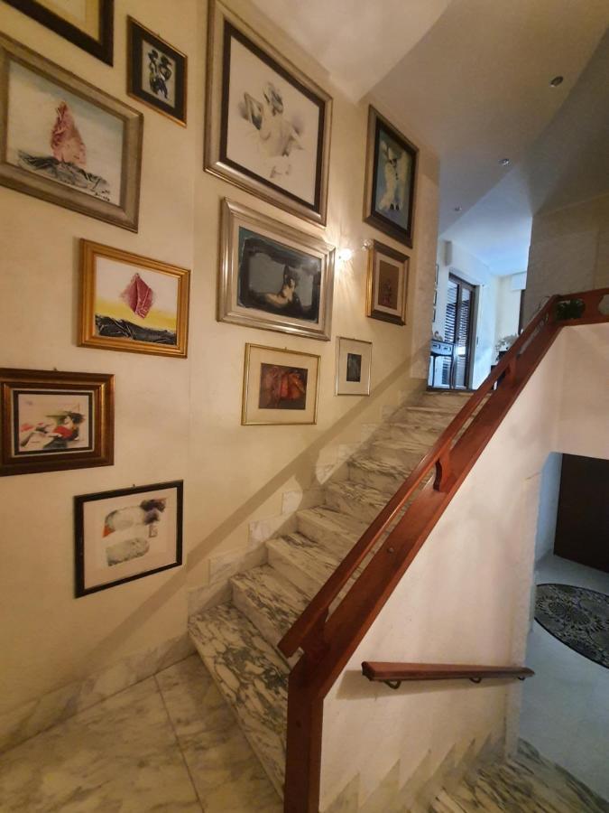 Bed and Breakfast Sole D'Oro Iun S4354 La Maddalena  Exterior foto